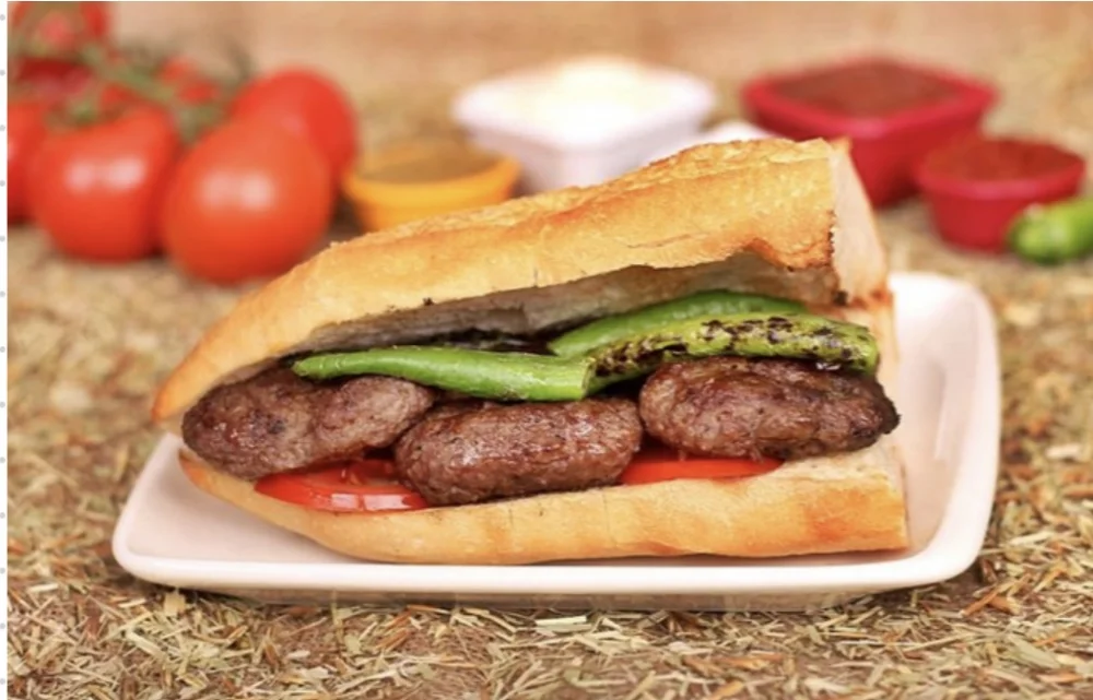 Köfte Ekmek | Aytepe Park